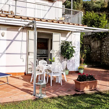 Gocce Di Capri 4*