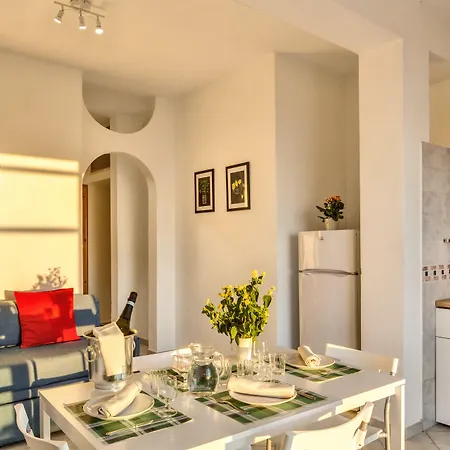 Gocce Di Capri Aparthotel 4*