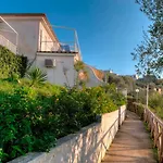 Gocce Di Capri 4*