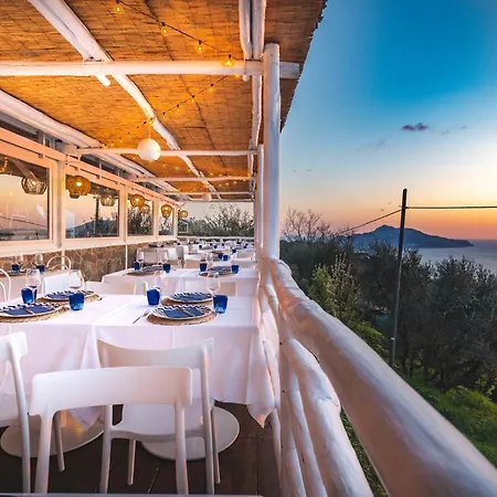 Gocce Di Capri Massa Lubrense