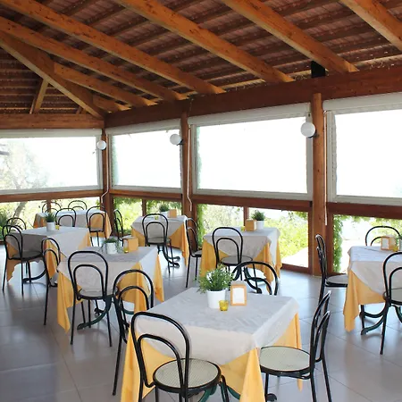 Gocce Di Capri Aparthotel 4*