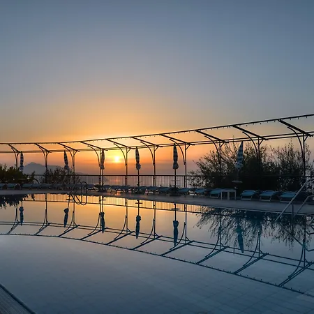 Gocce Di Capri 4*