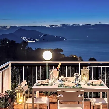 Gocce Di Capri Aparthotel Massa Lubrense