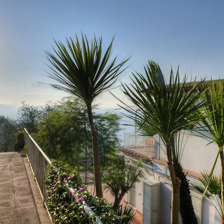 Gocce Di Capri Massa Lubrense